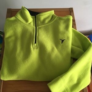 Old Navy fleece Sweater -Go-Warm Micro Performance